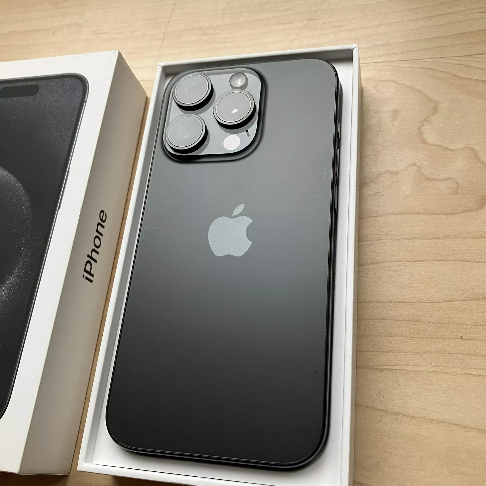 iPhone 15 Pro Max 256GB - Black Titanium - Unlocked-Image1